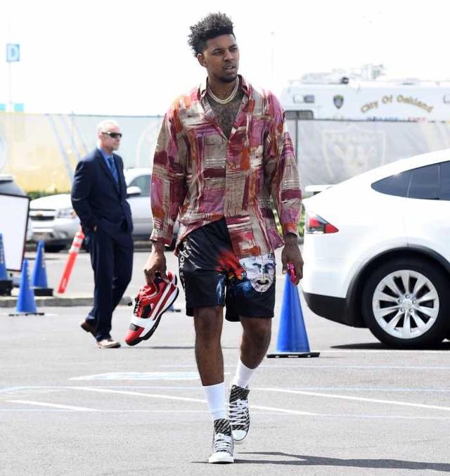 面对对线强 面对对线强