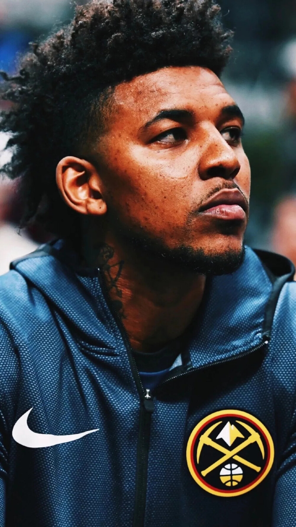 在强调团队 在强调团队