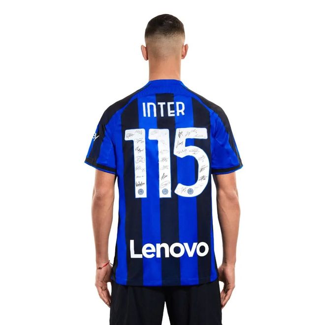 招募知名英 招募知名英