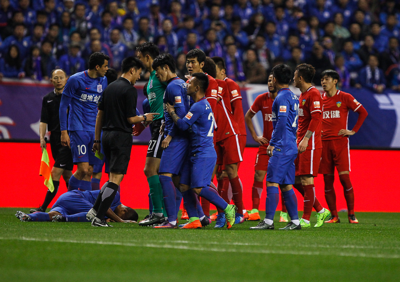 他用频繁的 他用频繁的